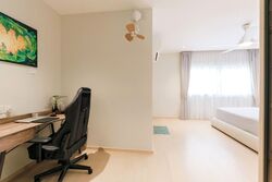 Hillside Drive (D19), Terrace #577920961